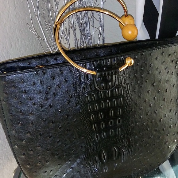 Purse - Picture 5 of 8